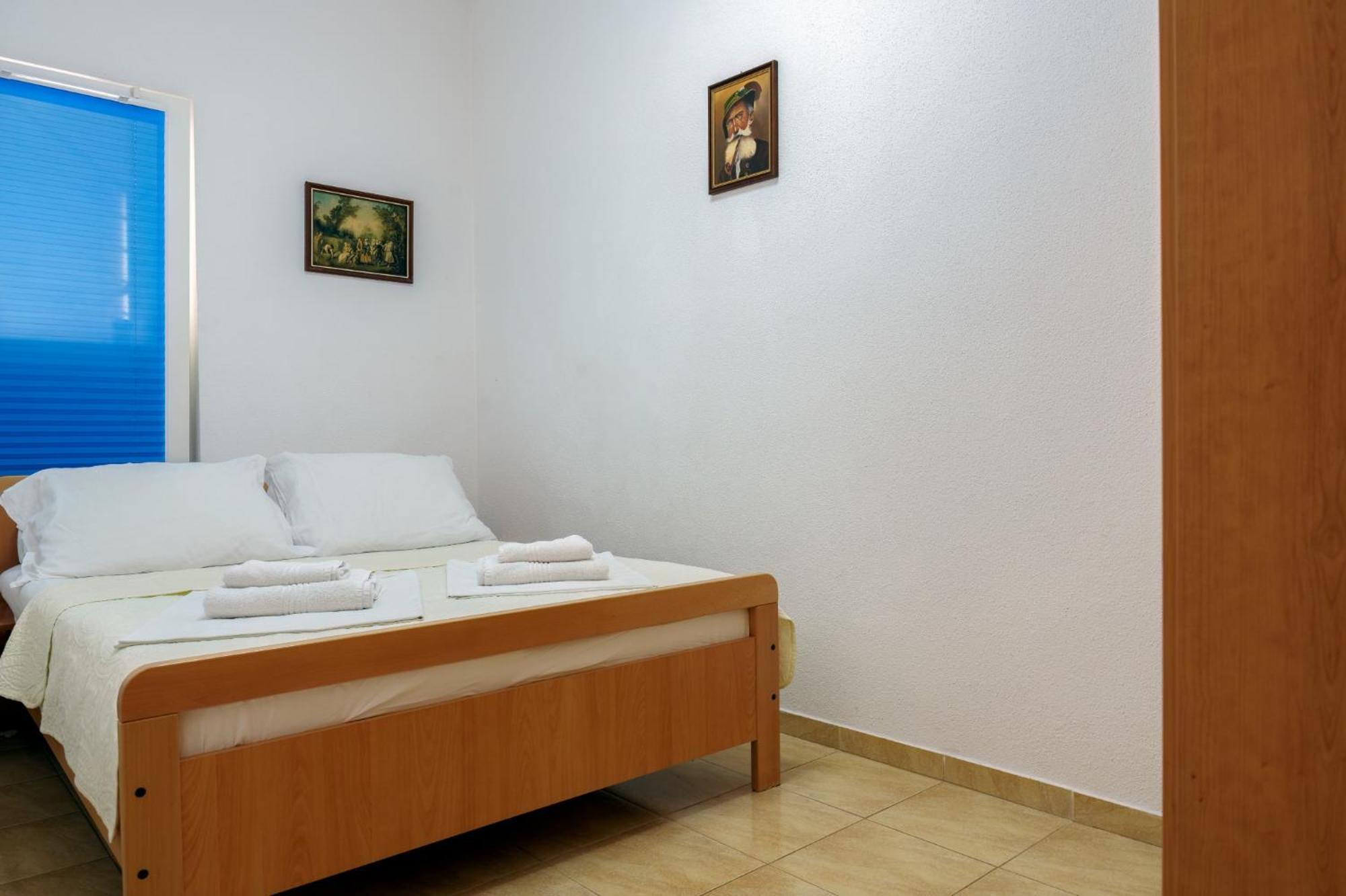 Studios Ruza Baska Voda Bagian luar foto