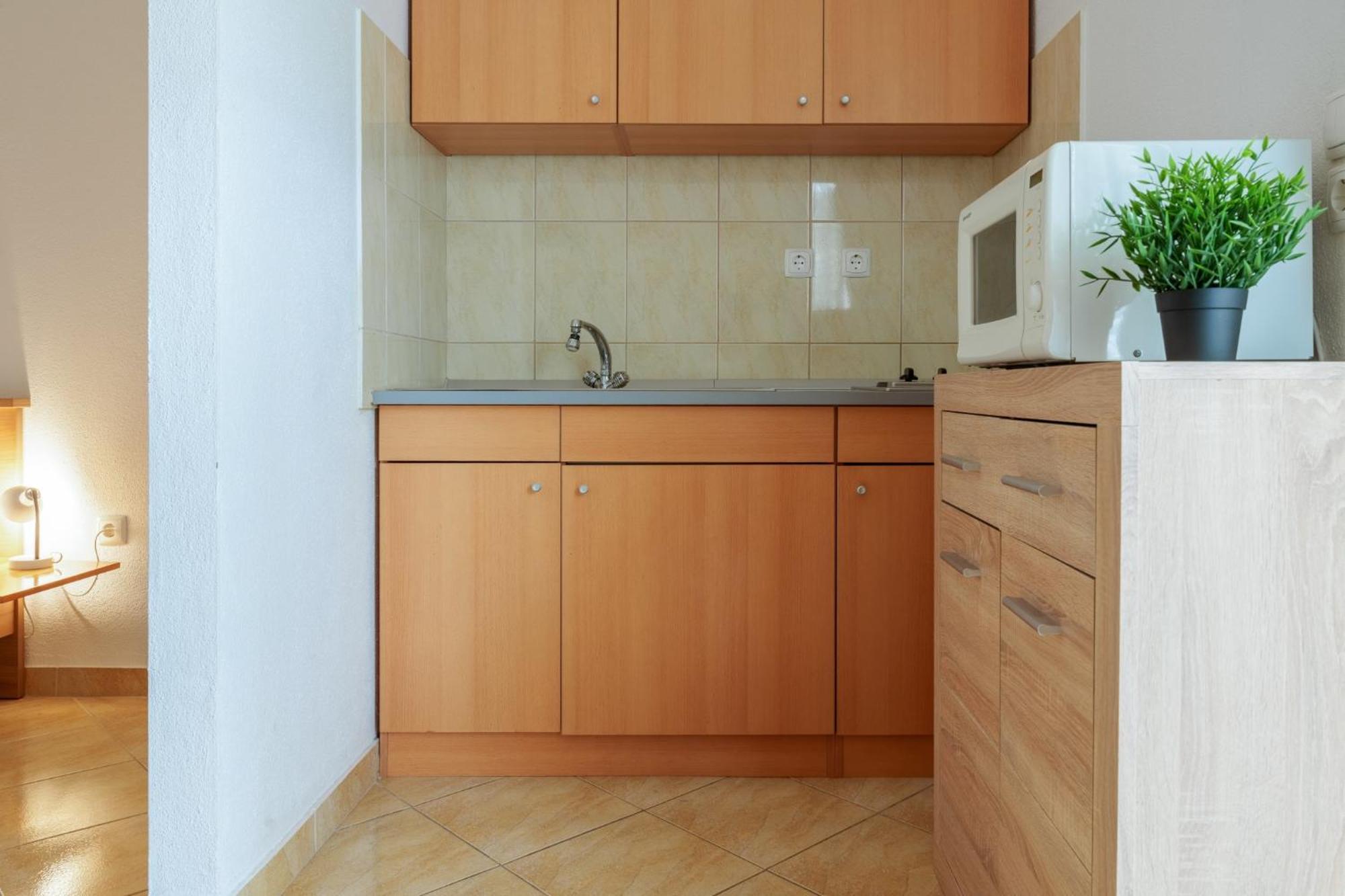 Studios Ruza Baska Voda Bagian luar foto