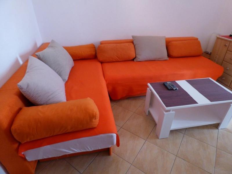 Studios Ruza Baska Voda Bagian luar foto